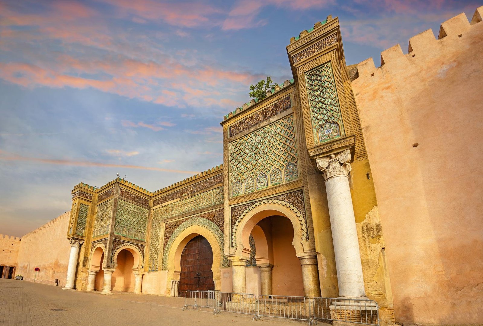 Day 2: Chefchaouen – Volubilis – Meknes – Fez